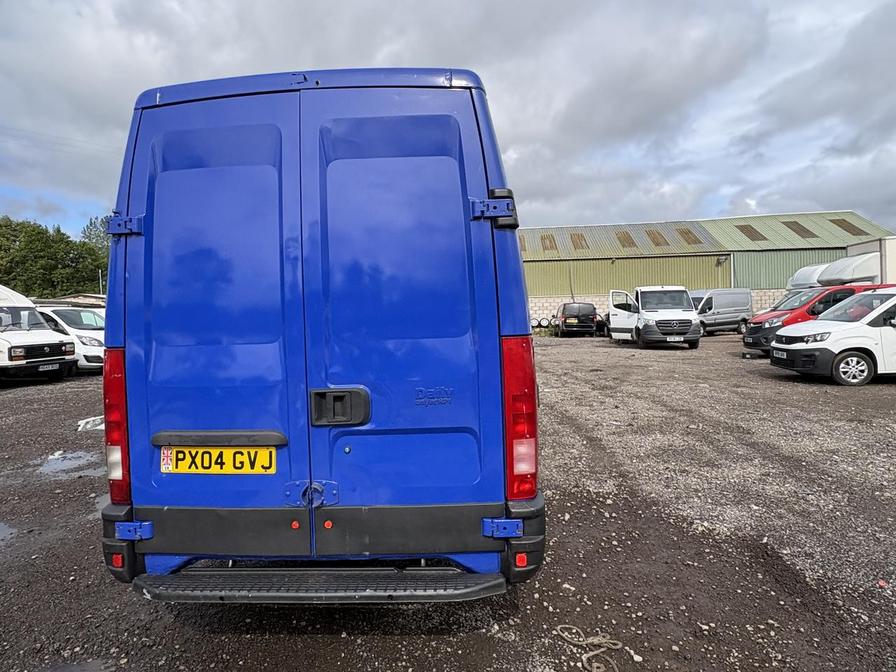 2004 Iveco Daily – Model: Daily 35S12 LWB – PX04GVJ