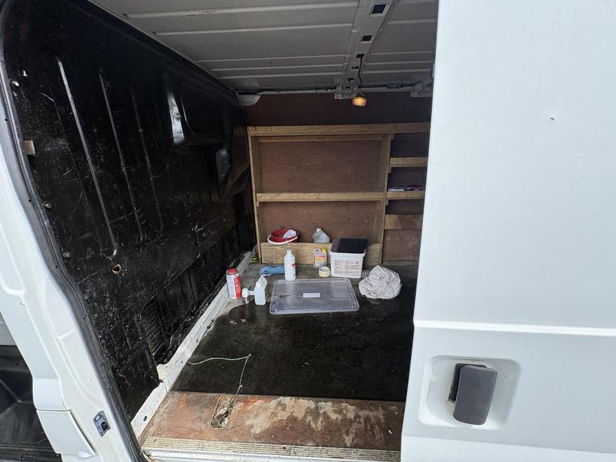 2013 Ford Transit – Model: Transit 100 T250 FWD – RF62FYM