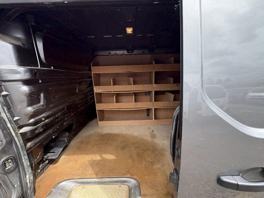 2019 Vauxhall Vivaro – Model: Vivaro 2700 Sportive CDTi – YL19WRP