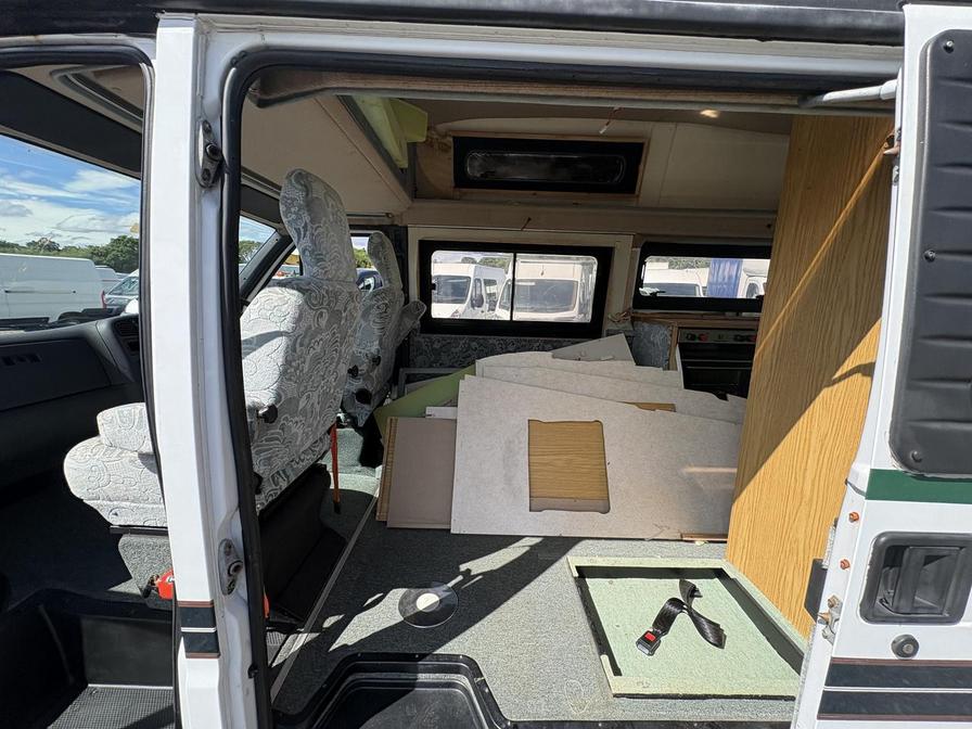 1996 Peugeot Boxer – Model: Boxer 320 MWB – N876YRB