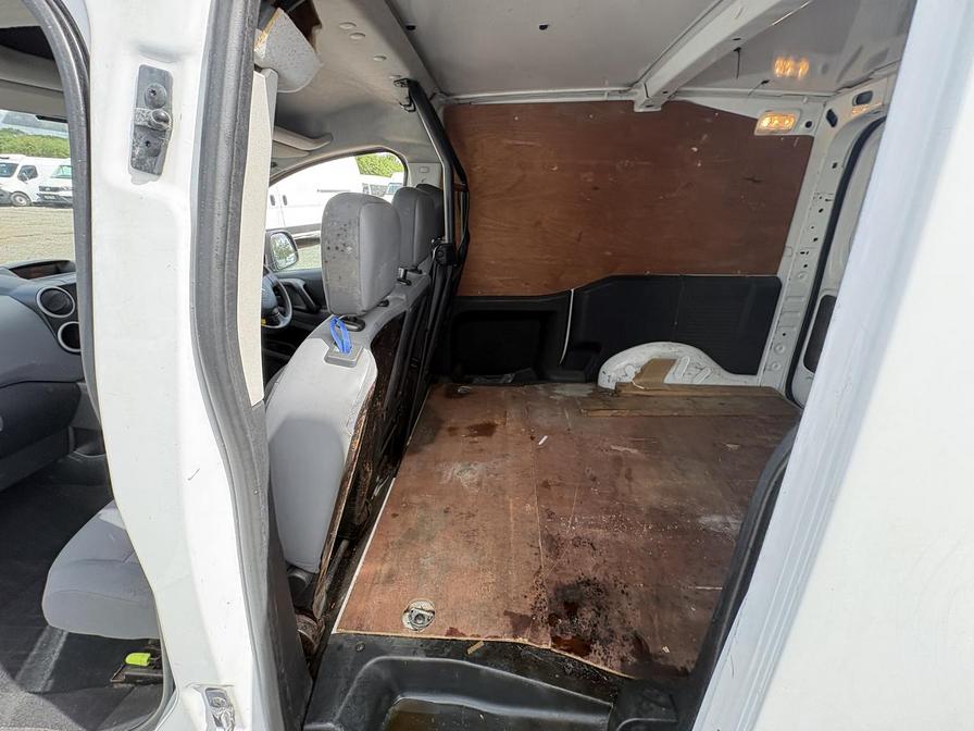 2015 Citroen Berlingo – Model: Berlingo 625 LX HDi – LX15UAF