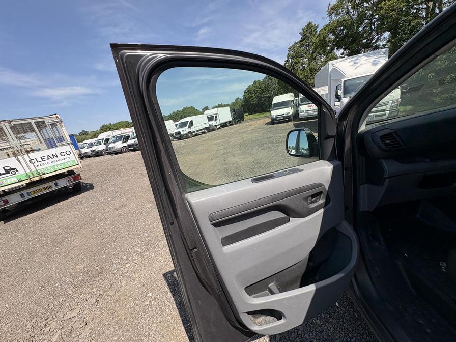 2018 Citroen Dispatch – Model: Dispatch 1000 Enterprise Blue HDi S/S – LC18MMU