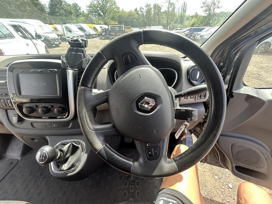 2019 Renault Trafic – Model: Trafic LL29 Sport Nav Energy dCi – YC19ERM
