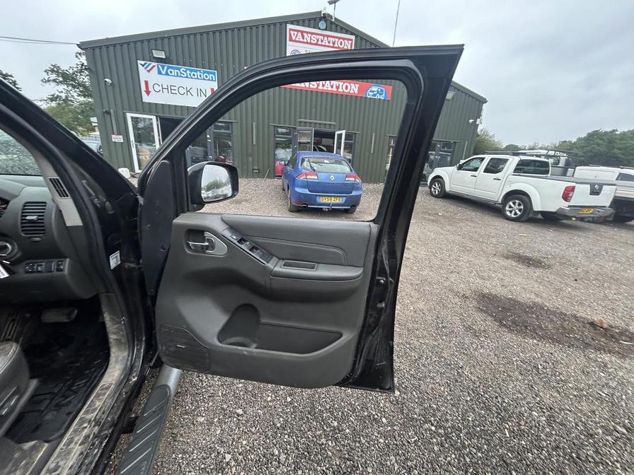2010 Nissan Navara – Model: Navara Outlaw Double Cab dCi Auto – HJ60ZZO
