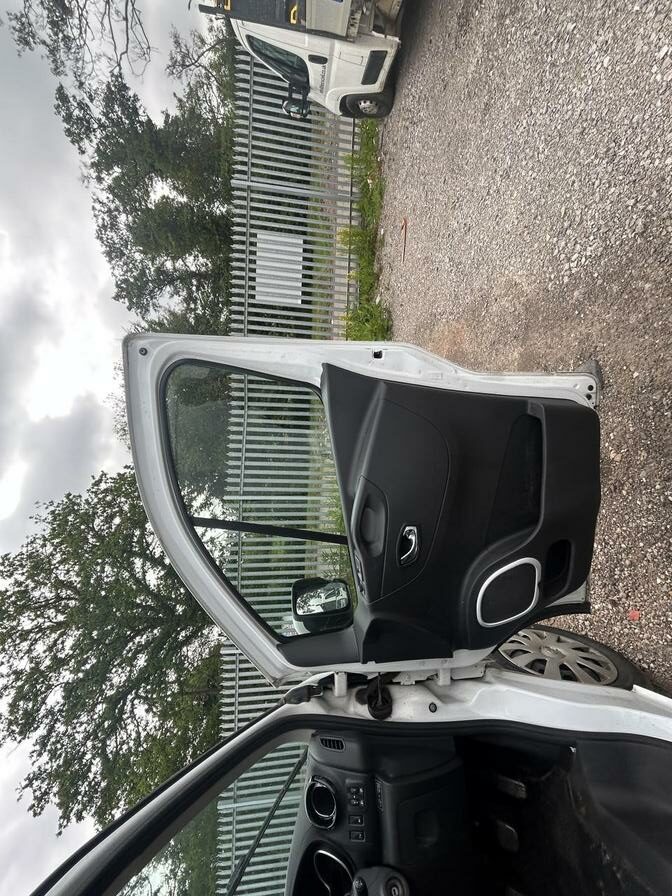 2017 Vauxhall Vivaro – Model: Vivaro 2900 Sportive CDTi Bi-T S/S – WU67NBL