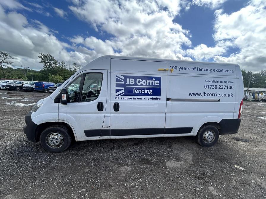 2022 Citroen Relay – Model: Relay 35 L3H2 Enterprise Blue HDi S/S – ML22YSK