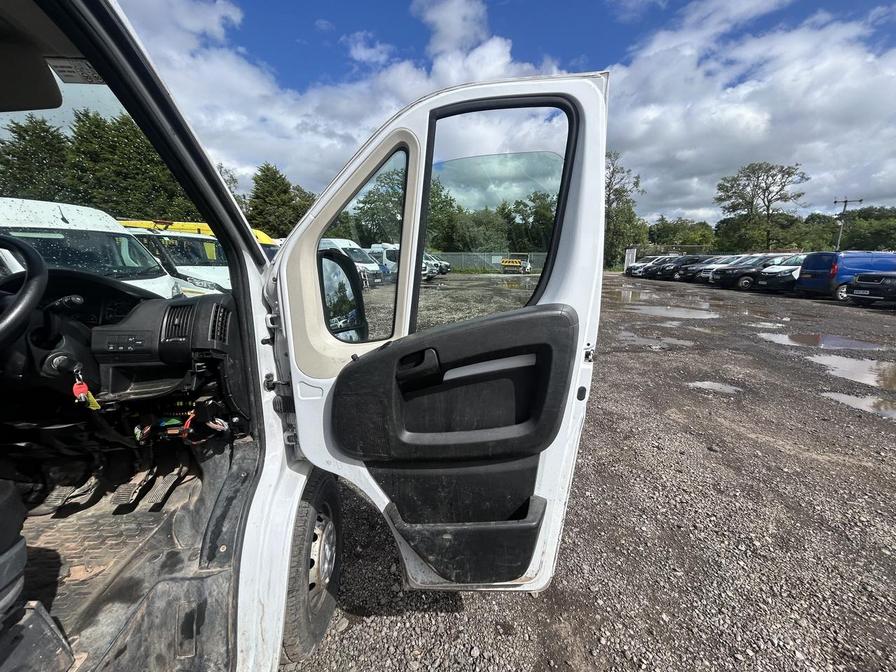 2022 Citroen Relay – Model: Relay 35 L3H2 Enterprise Blue HDi S/S – ML22YSK