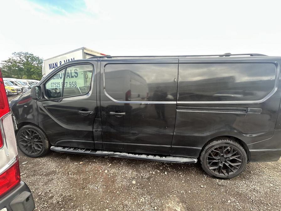 2015 Vauxhall Vivaro – Model: Vivaro  2900 Sportive CDTi – DX15UGC
