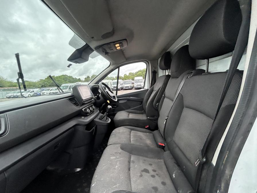 2022 Renault Trafic – Model: Trafic SL28 Business+ Blue dCi – WR72MVM