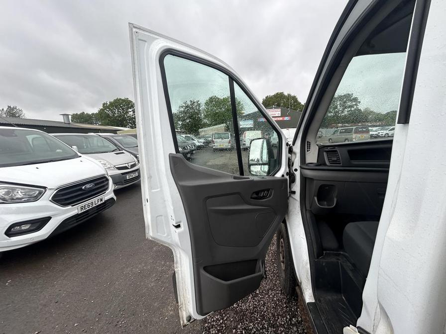 2022 Ford Transit – Model: Transit 350 Leader EcoBlue – CK22XKH