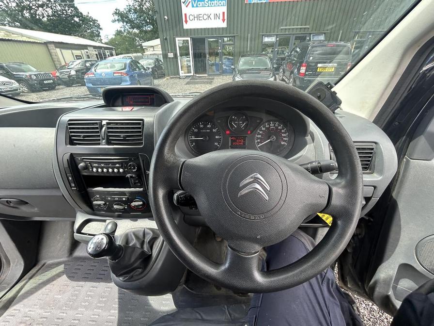 2014 Citroen Dispatch – Model: Dispatch 1000 L1H1 Enterprise HDi – AF64ESO