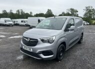 2019 Vauxhall Combo – Model: Combo 2300 Sportive S/S – DT19CDE