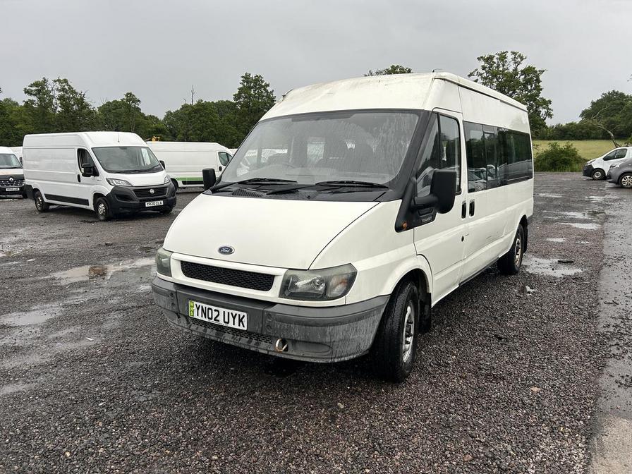 2002 Ford Transit – Model: Transit – YN02UYK
