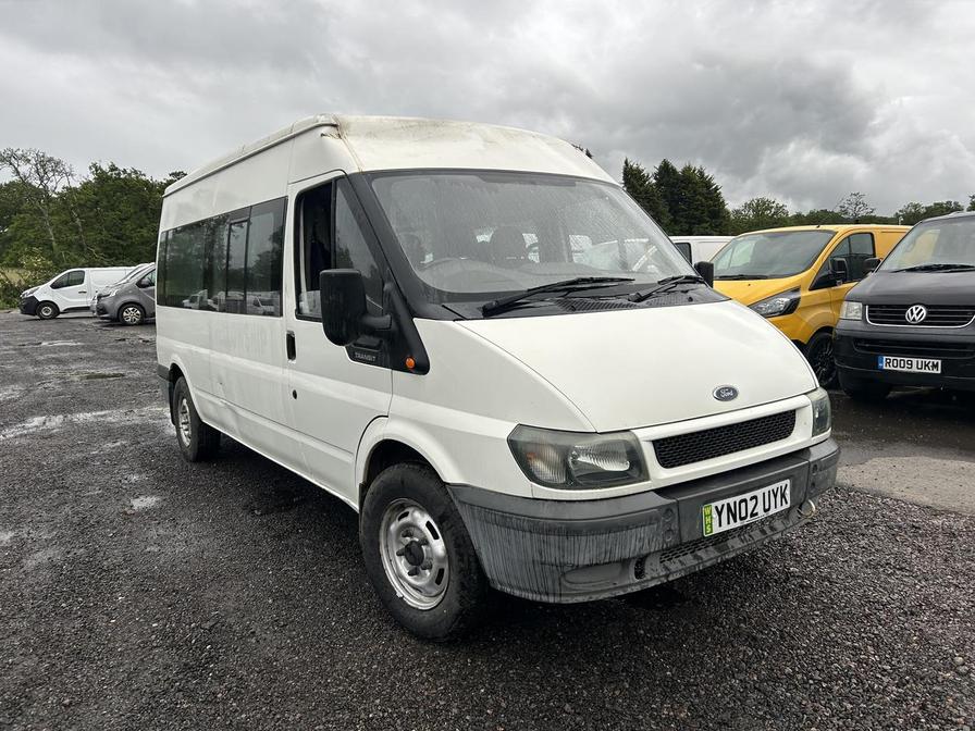 2002 Ford Transit – Model: Transit – YN02UYK
