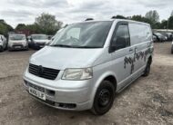 2006 Volkswagen Transporter – Model: Transporter T30 130 TDI SWB Automatic – WU06UJF