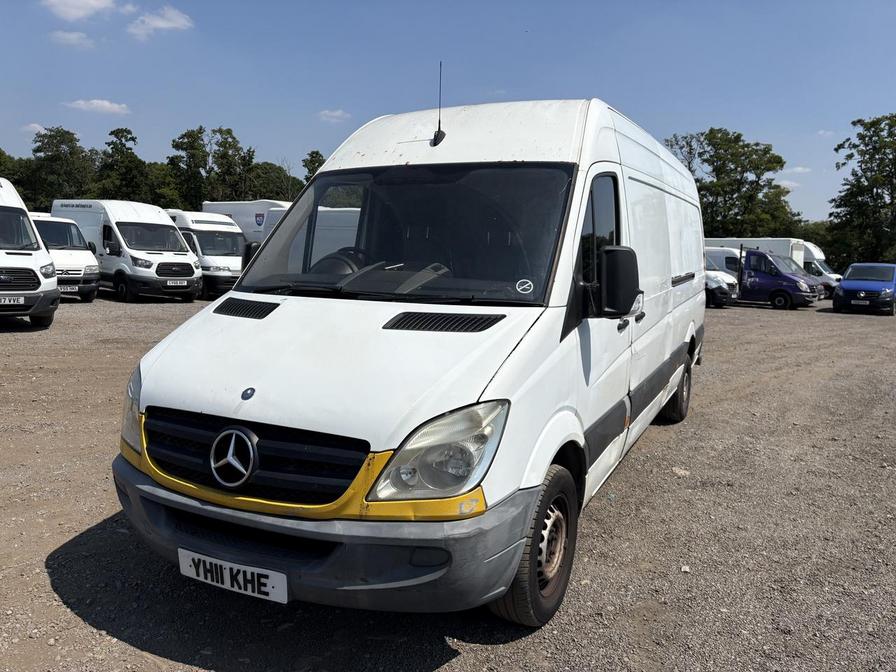 2011 Mercedes-Benz Sprinter – Model: Sprinter 313 CDi – YH11KHE