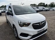 2019 Vauxhall Combo – Model: Combo 2000 Sportive S/S – VK69FXP
