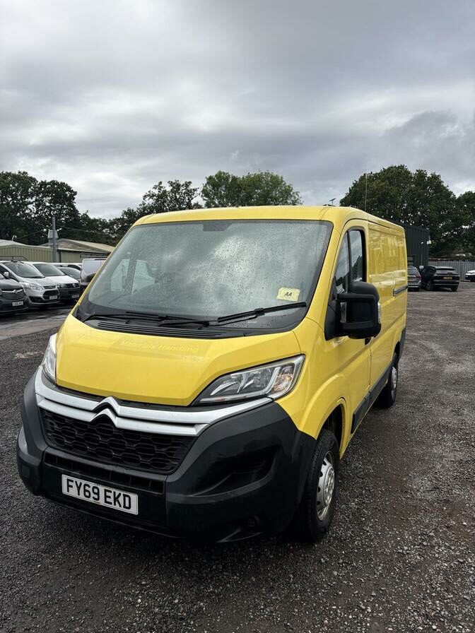 2020 Citroen Relay – Model: Relay 33 L1H1 Enterprise Blue HDi S/S – FY69EKD