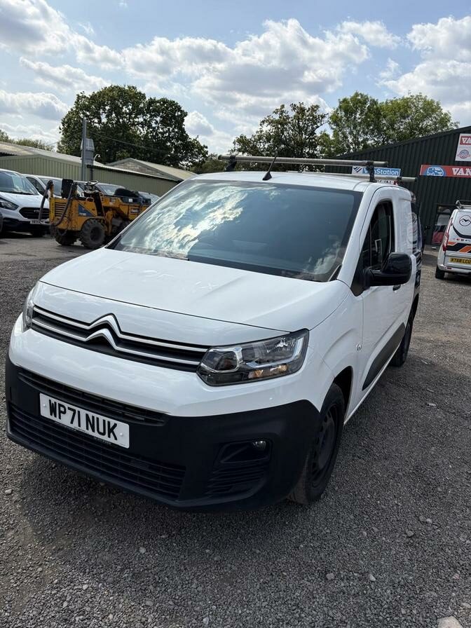 2021 Citroen Berlingo – Model: Berlingo 1000 Enterprise Professional Blue HDi – WP71NUK