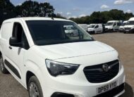 2019 Vauxhall Combo – Model: Combo 2300 Sportive S/S – DP69VYO