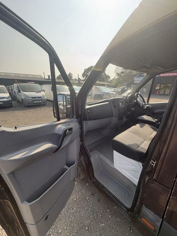2012 Mercedes-Benz Sprinter – Model: Sprinter 313 CDi – KS12KTT