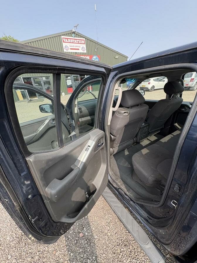 2007 Nissan Navara – Model: Navara Double Cab dCi – FX07SNK