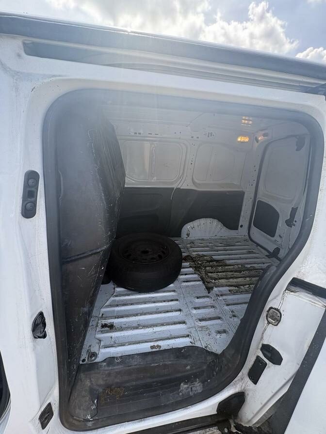 2019 Vauxhall Combo – Model: Combo 2300 Sportive S/S – DP69VYO