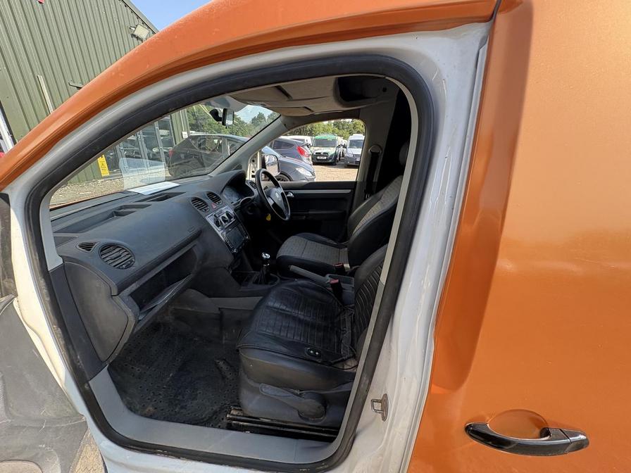 2010 Volkswagen Caddy – Model: Caddy C20 TDI 104 – BT10AEV