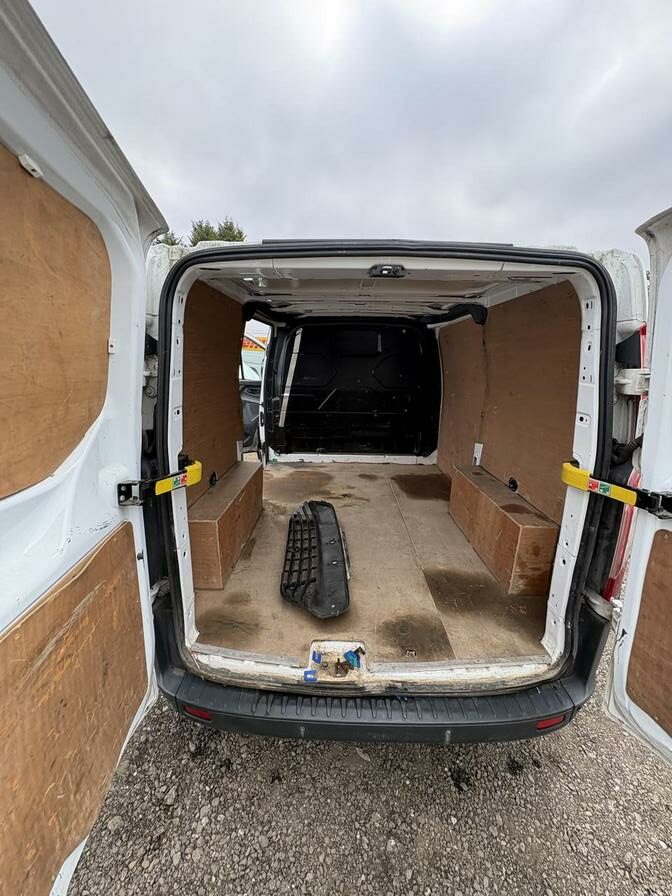 2016 Ford Transit Custom – Model: Transit Custom 290 E-Tech – BD16YWP