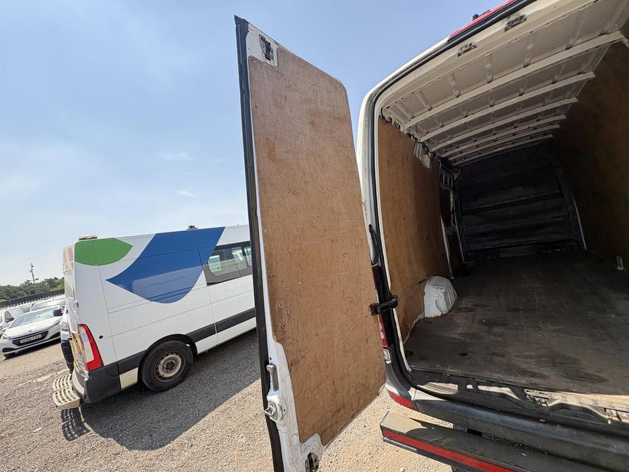 2011 Mercedes-Benz Sprinter – Model: Sprinter 313 CDi – YH11KHE