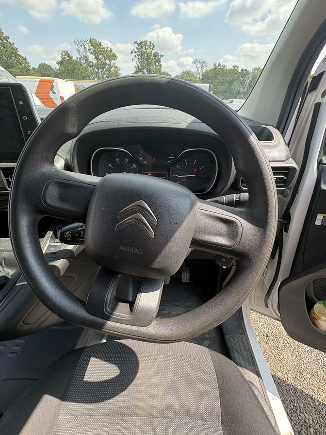 2021 Citroen Berlingo – Model: Berlingo 1000 Enterprise Professional Blue HDi – SM71KWK