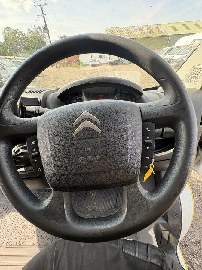 2020 Citroen Relay – Model: Relay 33 L1H1 Enterprise Blue HDi S/S – FY69HVM