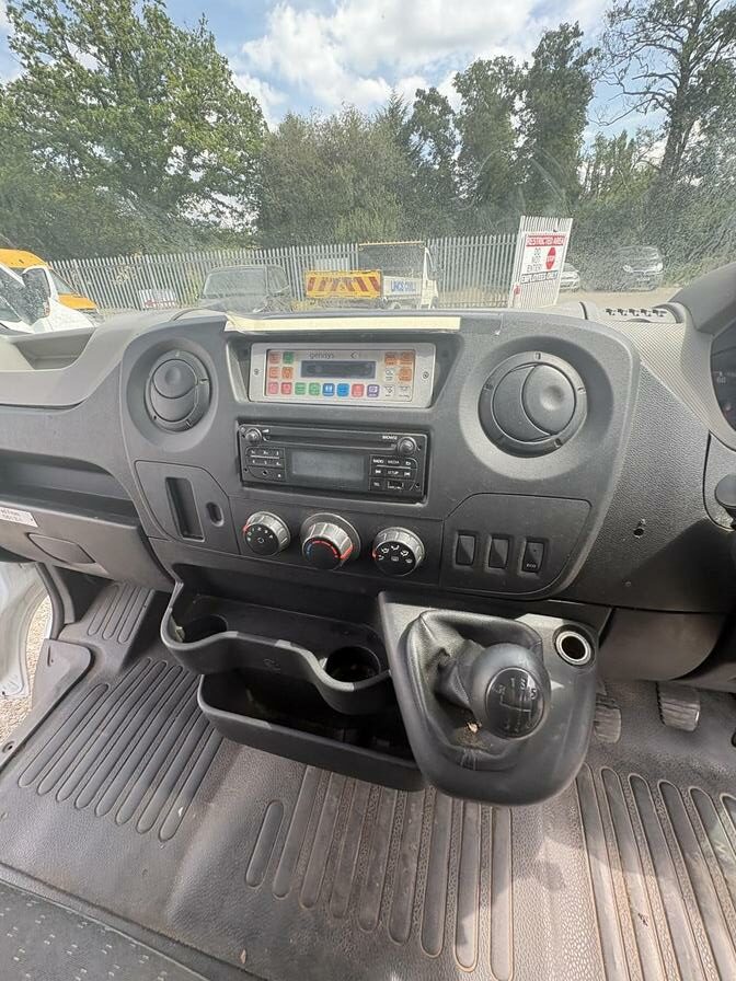 2018 Vauxhall Movano – Model: Movano L3H2 F3500 CDTi – SG18ZTX