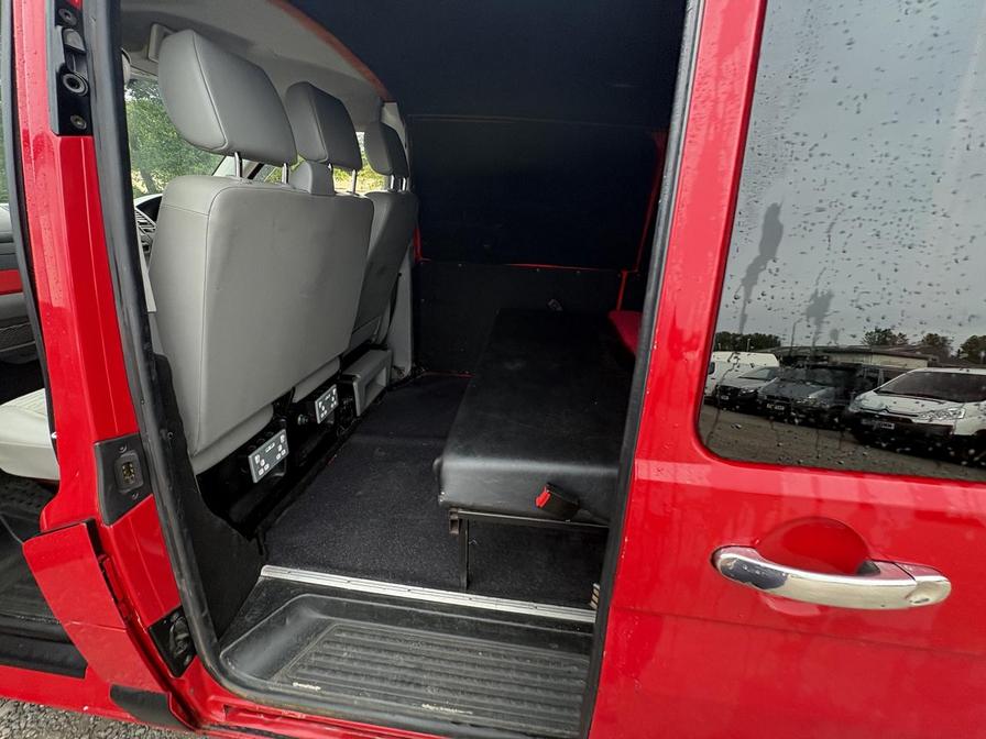 2005 Volkswagen Transporter – Model: Transporter T28 104 TDI – LR05YFB