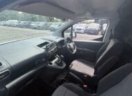2019 Vauxhall Combo – Model: Combo 2300 Sportive S/S – DP69VYO