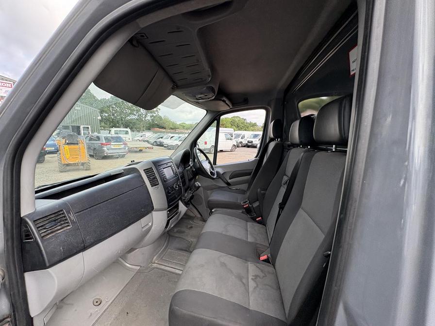 2017 Volkswagen Crafter – Model: Crafter CR35 TDI BlueMotion Technology – EX17GFV