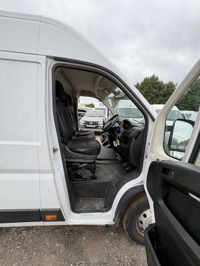2021 Citroen Relay – Model: Relay 35 Heavy L4H2 Enterprise Blue HDi S/S – LE21RBU