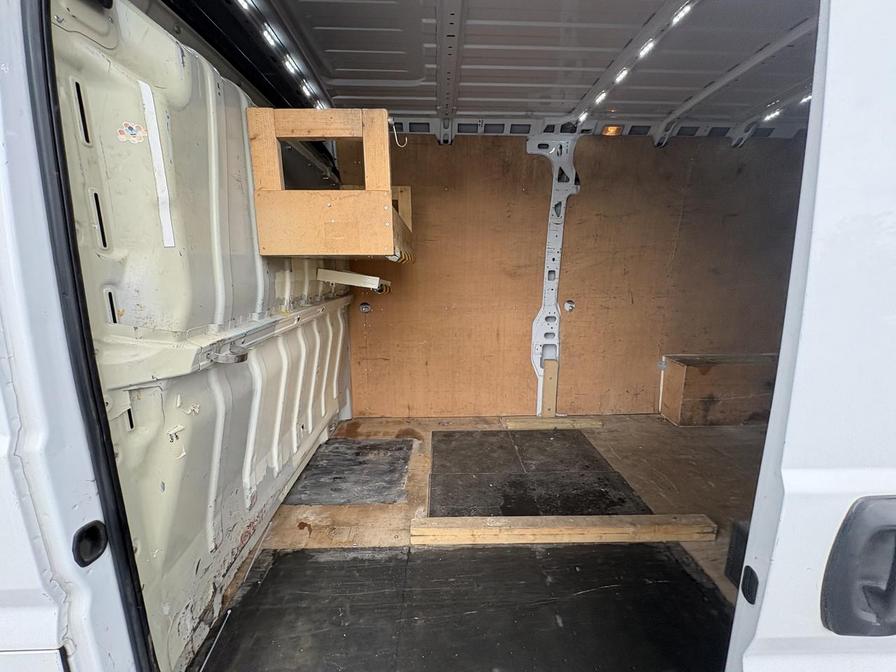 2021 Peugeot Boxer – Model: Boxer 335 Professional L3H2 Blue HDi – NL21LFT