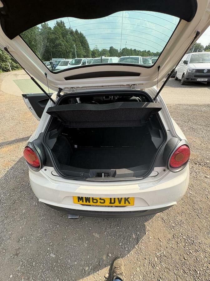 2015 Alfa Romeo MiTo – Model: Mito QV Line TwinAir – MW65DVK
