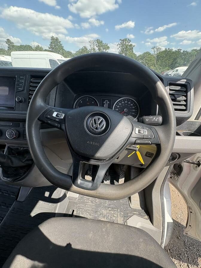 2017 Volkswagen Crafter – Model: Crafter CR35 Trendline TDI – GC17YHA