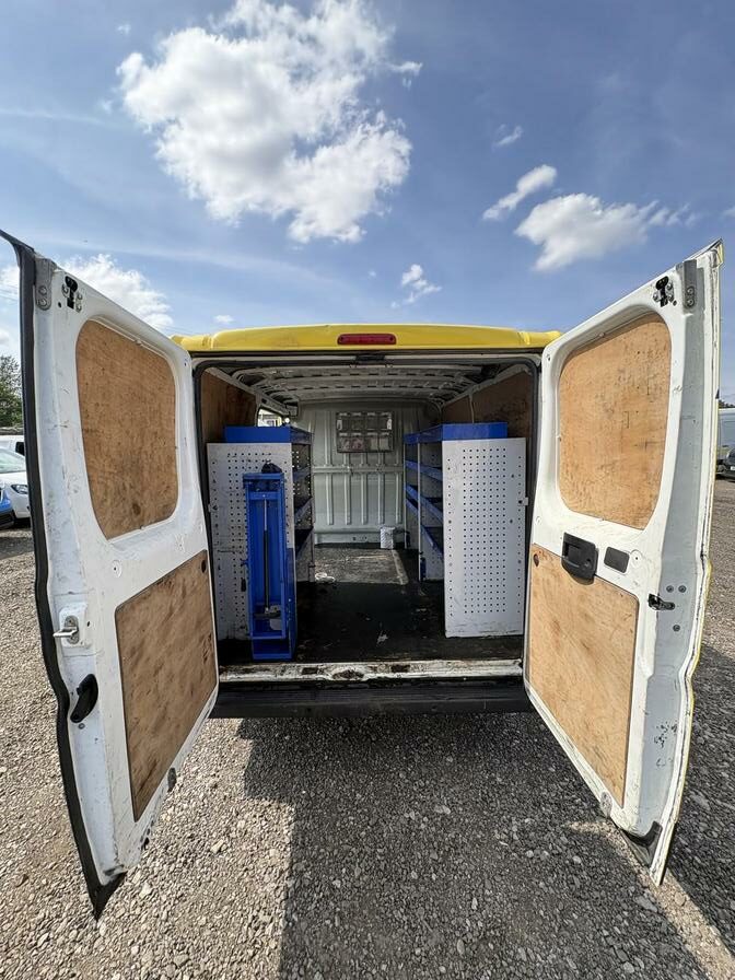 2020 Citroen Relay – Model: Relay 33 L1H1 Enterprise Blue HDi S/S – FY69HVM