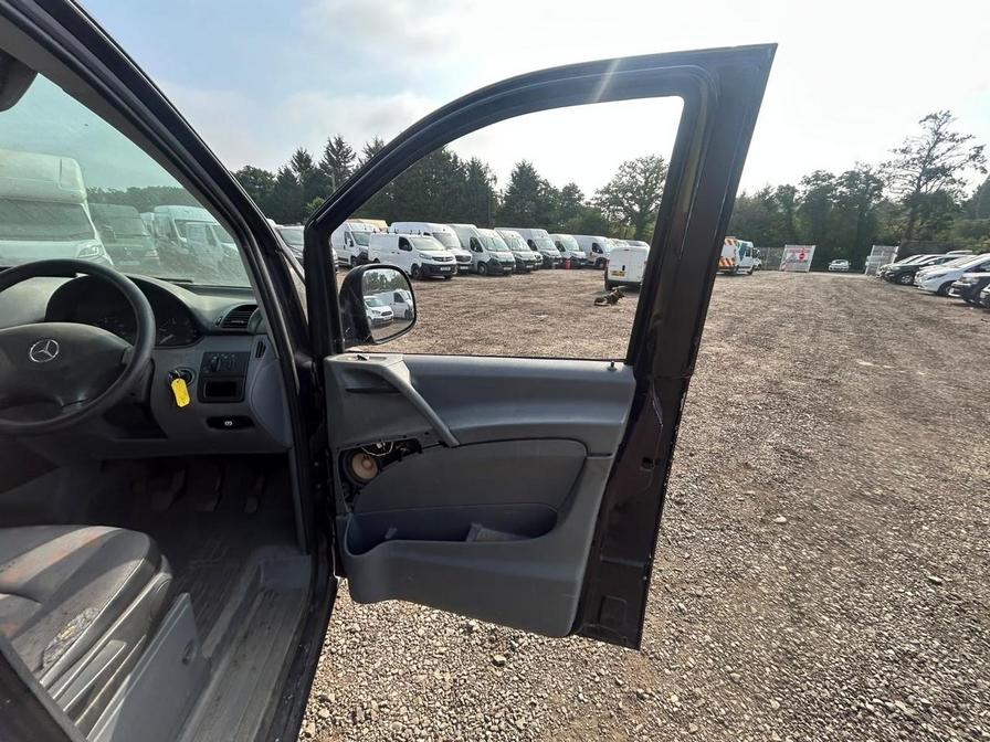 2009 Mercedes-Benz Vito – Model: Vito 109 CDI Compact – SG09VNT