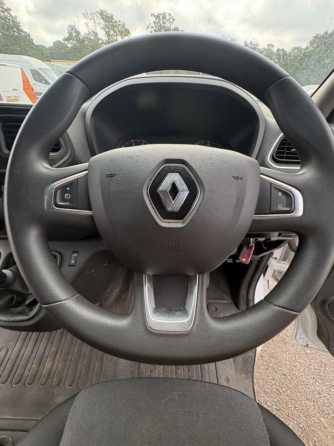 2022 Renault Master – Model: Master 35 LWB – BV22GWA