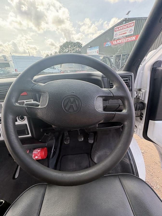 1999   – Model:  – T40HVW