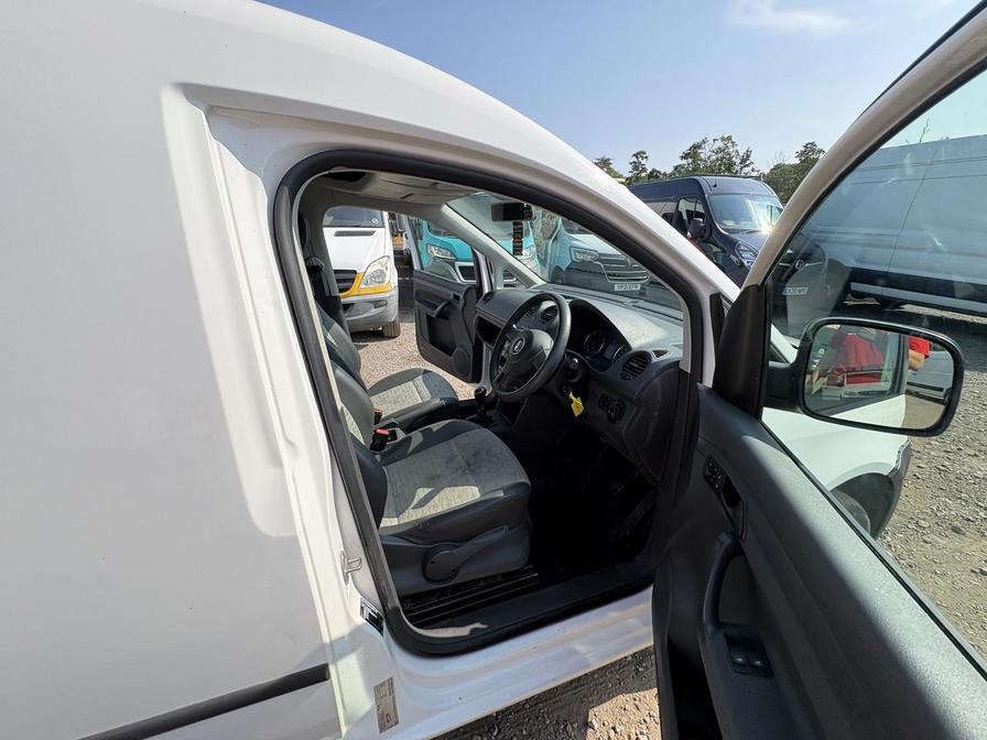 2013 Volkswagen Caddy – Model: Caddy C20 Startline TDI – BN63HMD