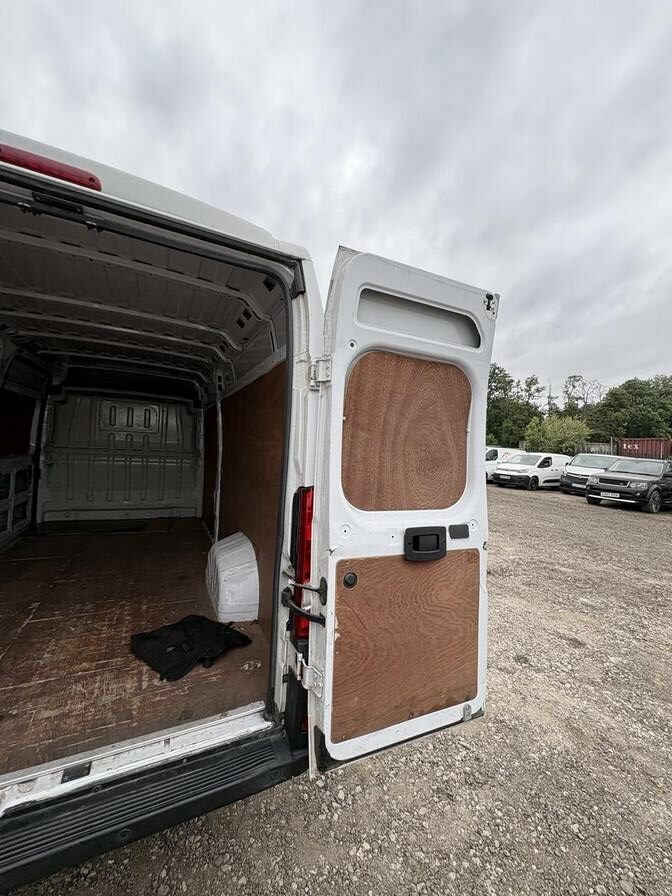 2021 Citroen Relay – Model: Relay 35 Heavy L4H2 Enterprise Blue HDi S/S – LE21RBU