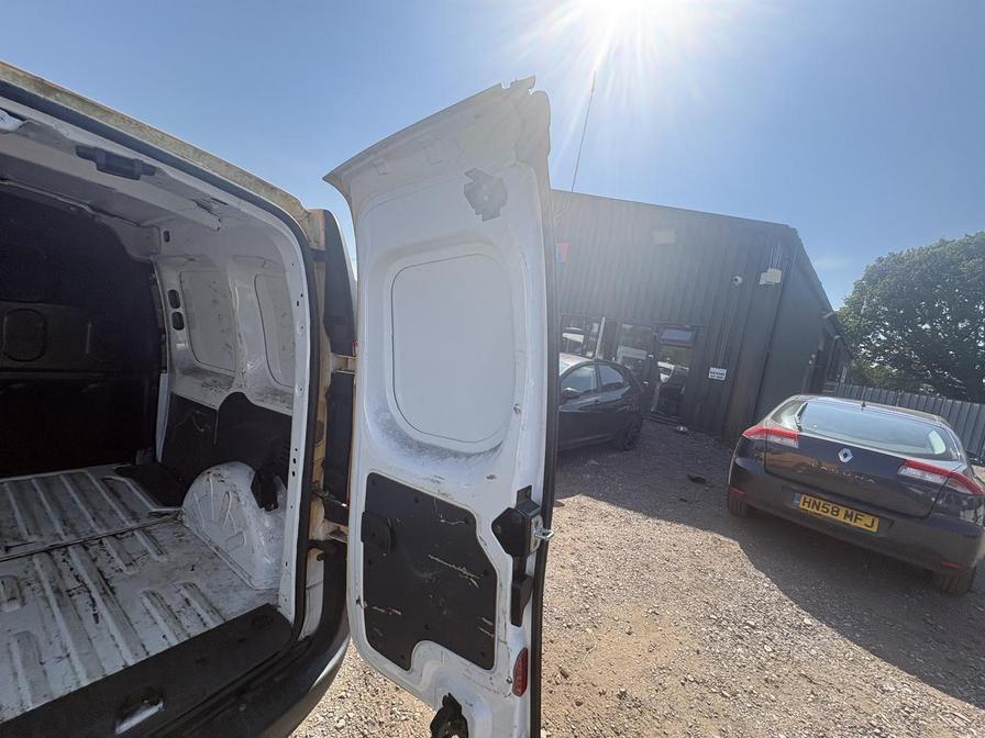 2021 Renault Kangoo – Model: Kangoo ML19 Business Energy dCi – MT71UZA