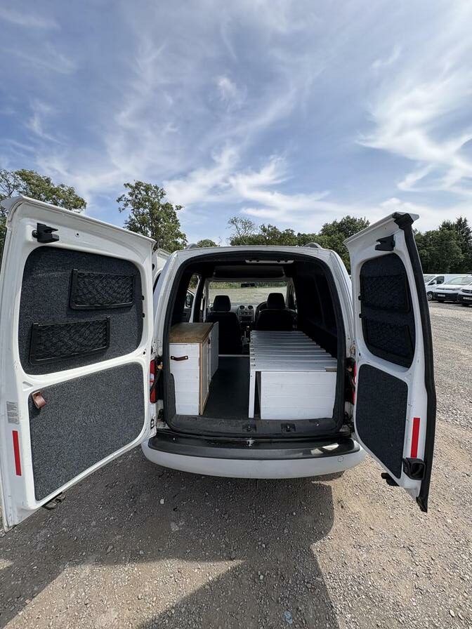 2011 Volkswagen Caddy – Model: Caddy C20 TDI 102 – NU61XXP
