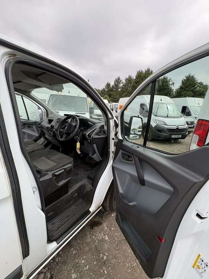 2016 Ford Transit Custom – Model: Transit Custom 290 E-Tech – BD16YWP