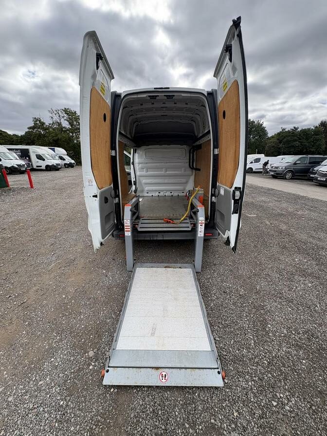 2010 Renault Trafic – Model: Trafic SH29 dCi 115 – AU10CDY